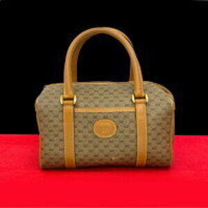 GUCCI GG logo leather handbag Boston bag camel